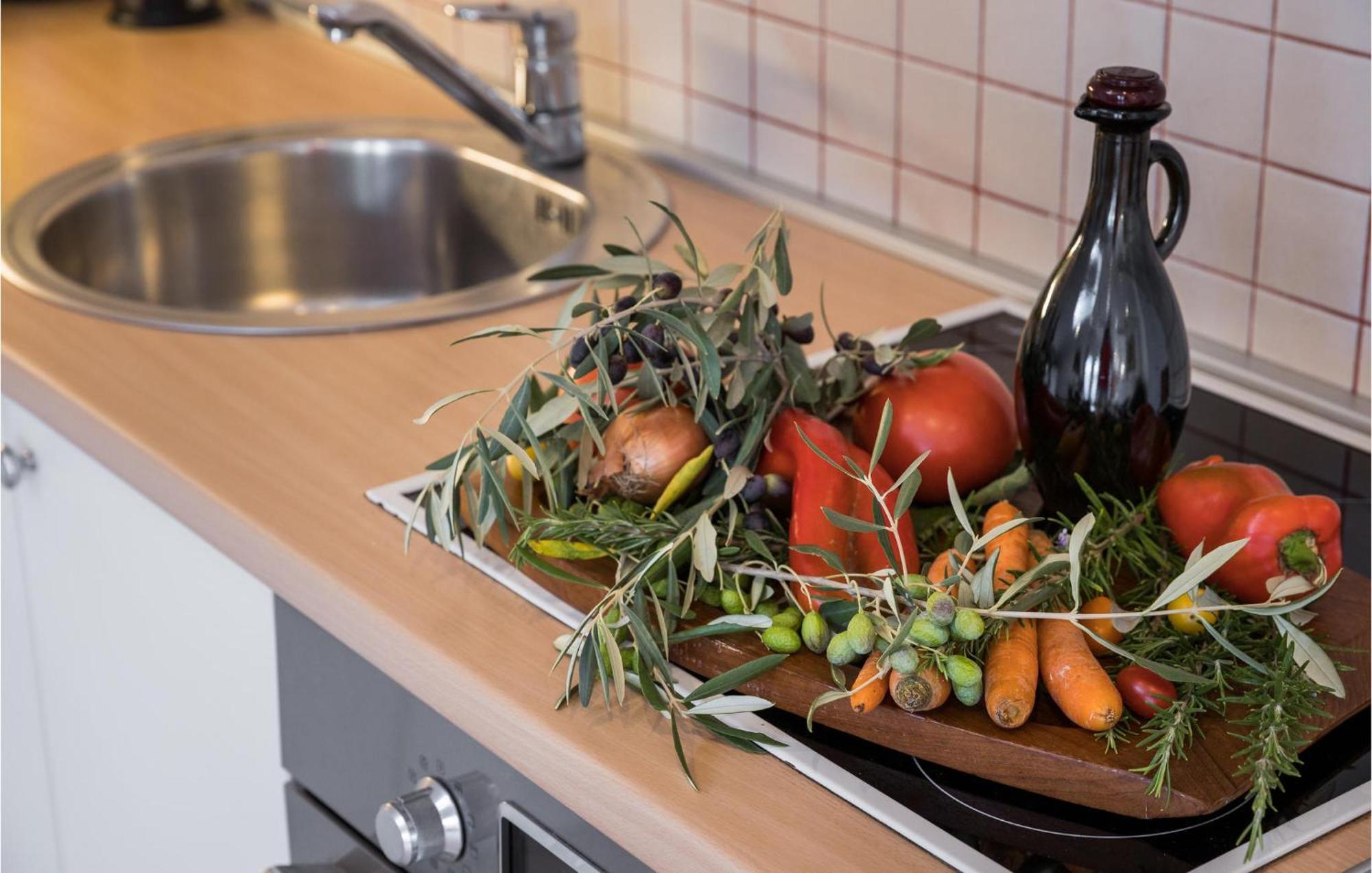 Gorgeous Apartment In Musalez With Kitchen المظهر الخارجي الصورة